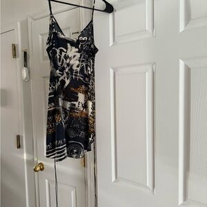 BALMAIN X VS Women's Black and White Graphic Print dress